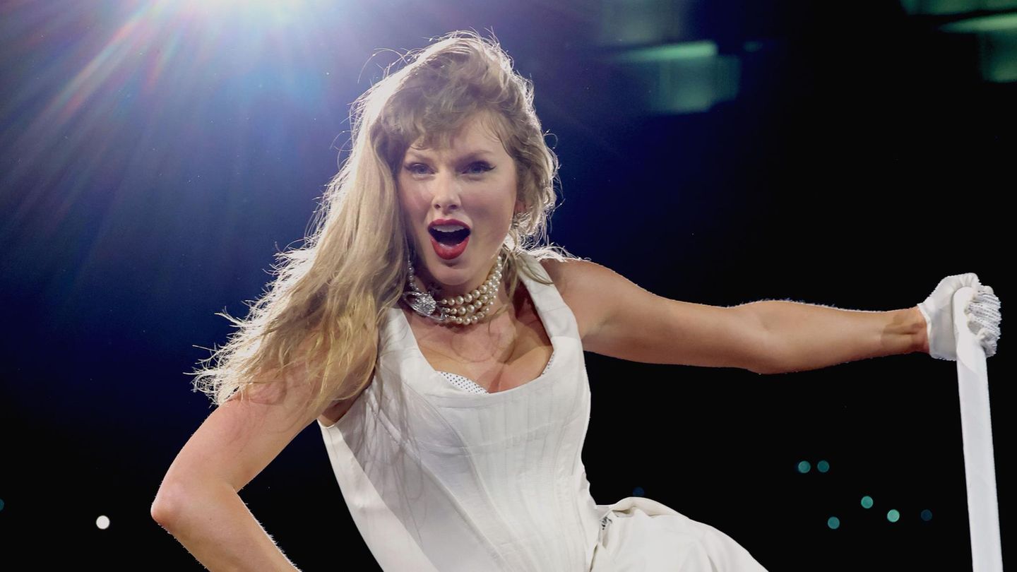 Taylor Swift: "The Life of a Showgirl" sorgt für besonderen Ansturm