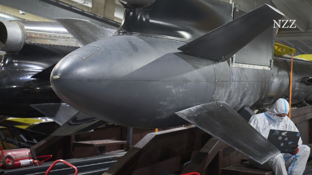 Angriffe auf Ölanlagen, neue Waffe Flamingo vorgestellt