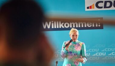Julia Klöckner: Klingbeil „irritiert“ – Kubicki sieht Grüne im „verschwörungstheoretischen Milieu“