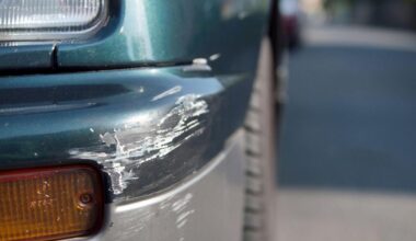 Polizei ermittelt nach Unfallfluchten in Augsburg