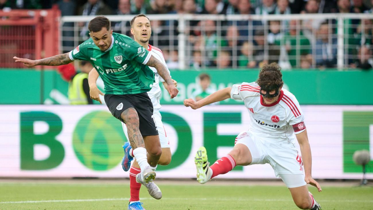 Fußball 2. Bundesliga: Nürnberg verliert auch in Münster: Rückendeckung für Klose