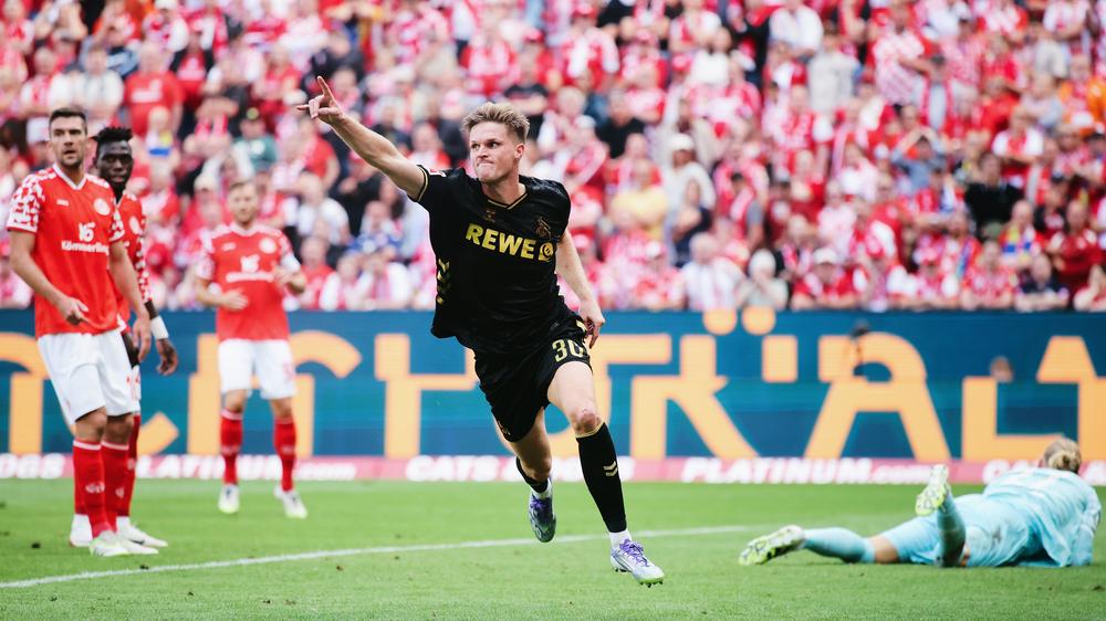 Bundesliga, 1. Spieltag: Der glückliche Kölner Torschütze Marius Bülter nach seinem Treffer