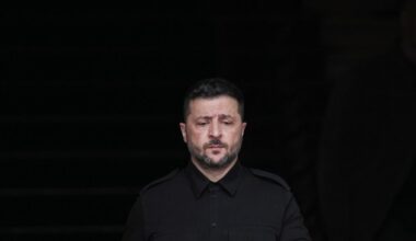 Ukrainekrieg: Selenskyj bestreitet Abstimmungspflicht über Waffeneinsatz mit USA