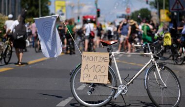 Aktivisten wollen gegen Autobahn-Eröffnung in Berlin protestieren