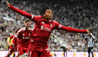 Historischer Siegtreffer: Liverpools Ngumoha steigt zu Rooney auff