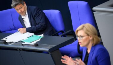 Robert Habeck wettert gegen „Fehlbesetzung“ Julia Klöckner