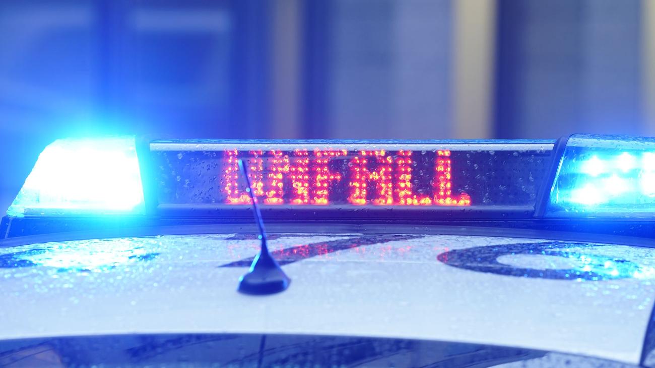 Verkehrsunfall: Sechs Verletzte nach mutmaßlichem Autorennen in Hamburg