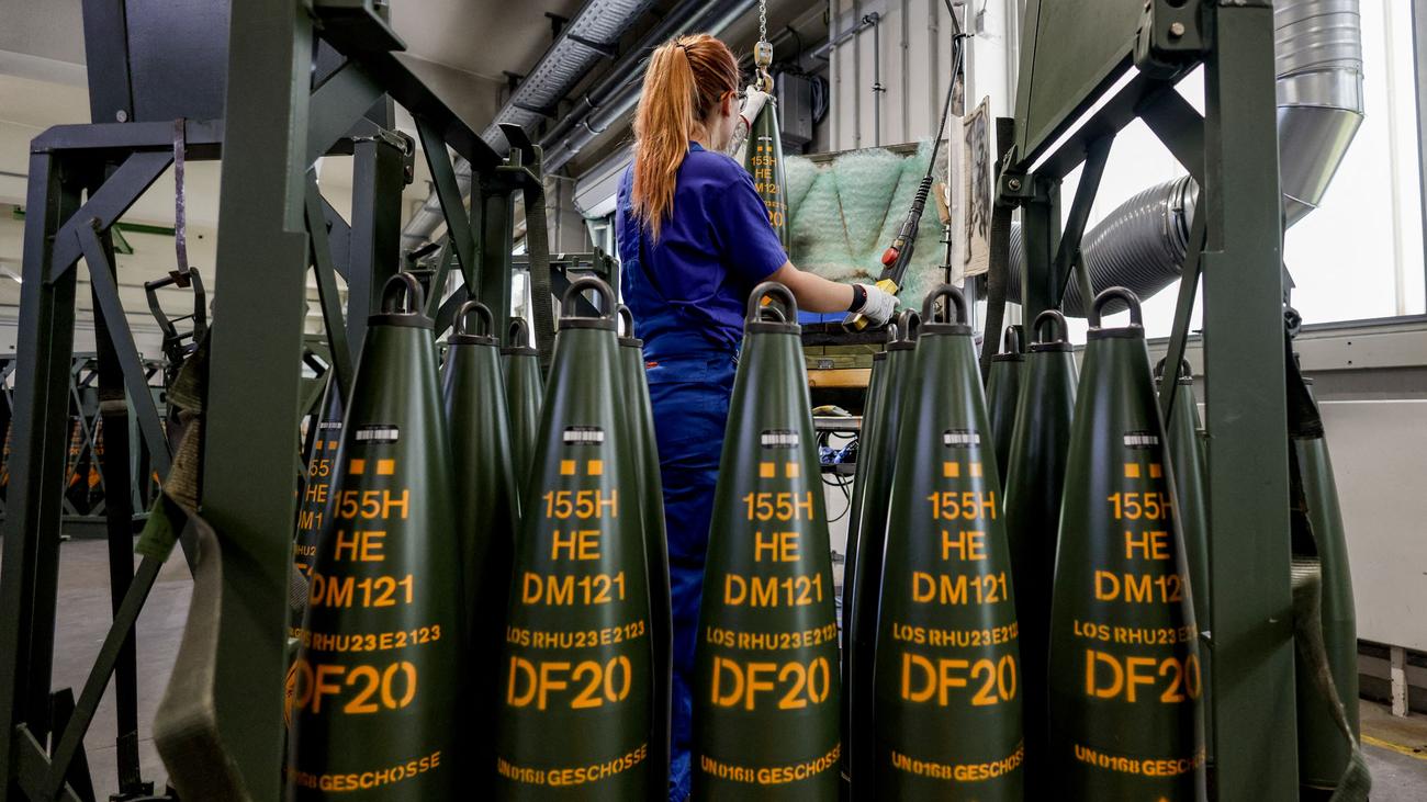 Rüstungsindustrie: Rheinmetall steigert Produktion von Artilleriemunition mit neuem Werk