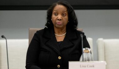 Lisa Cook: Vorständin der US-Notenbank klagt gegen ihre Entlassung durch Trump