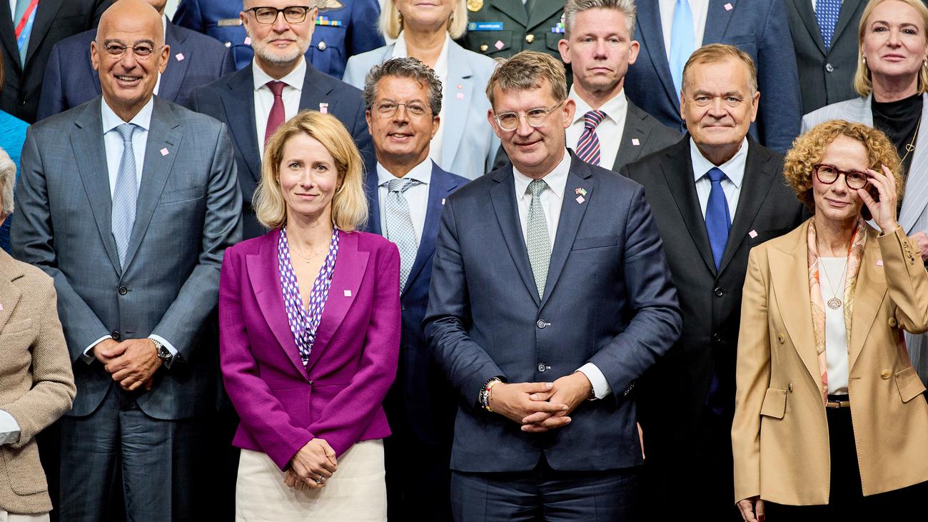 Ukraine: EU-Staaten erwägen Ausbildung von ukrainischen Soldaten in der Ukraine