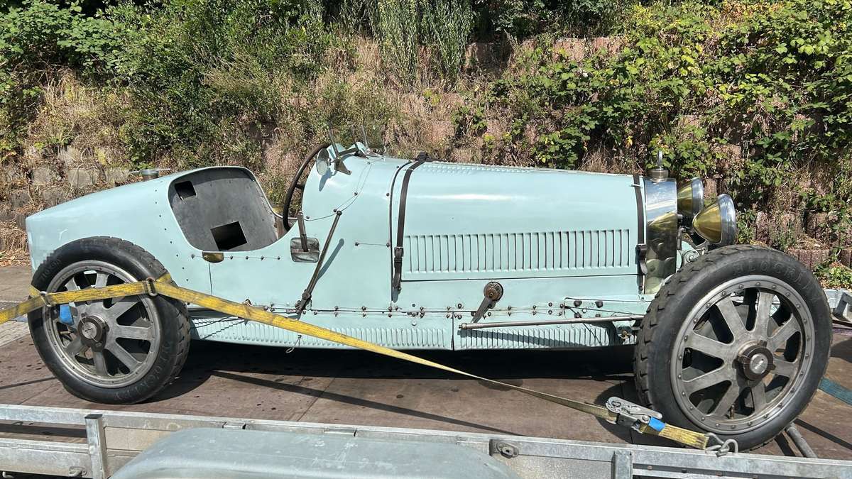 Zoll kassiert seltenen Oldtimer auf der A2 ein