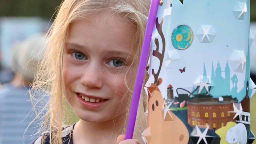 Laternenfest in Halle startet mit Premiere und strenger Sicherheit