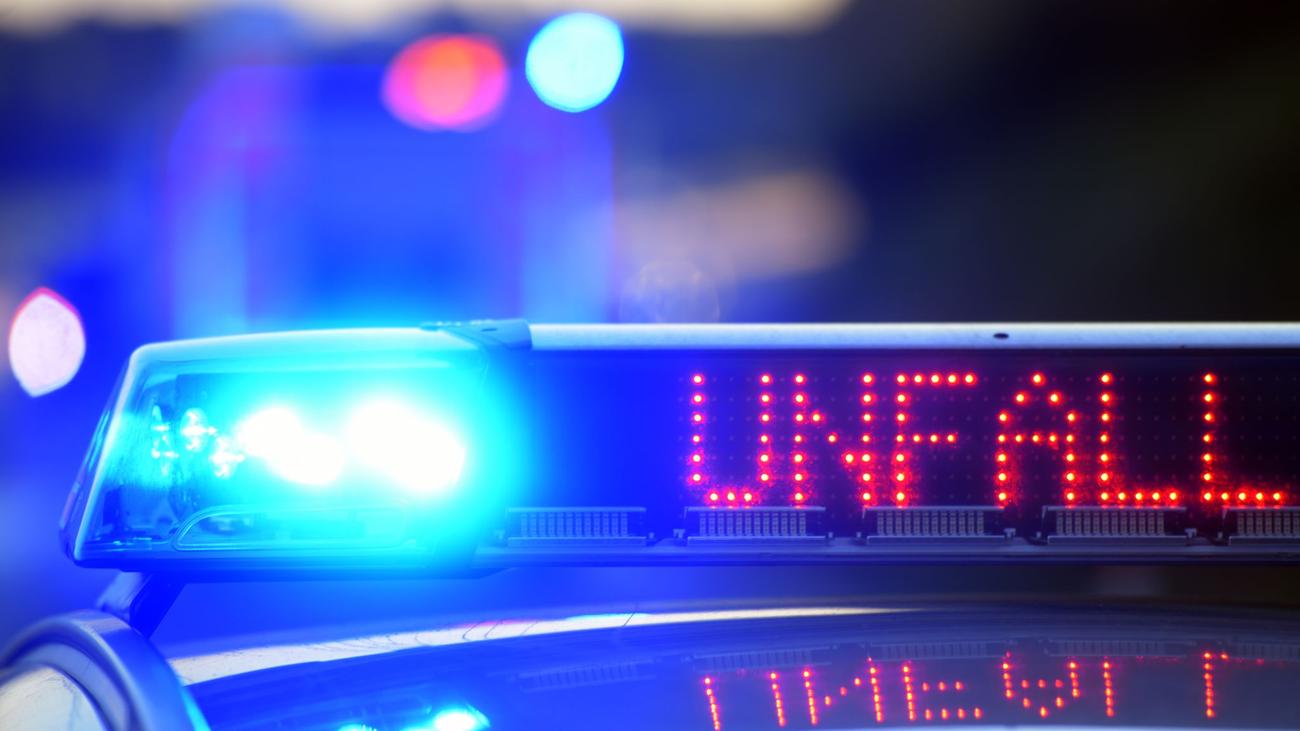 Bochum: SUV und Bus stoßen zusammen - vier Kinder leicht verletzt