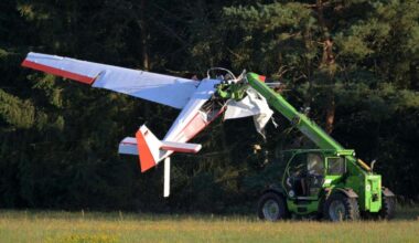 Zwei Menschen sterben bei Absturz von Kleinflugzeug in Brandenburg