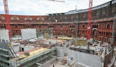 Neues Opernhaus am Nazi-Bau wächst