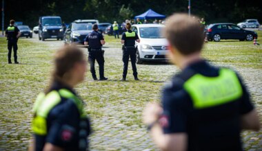 Schwerpunktkontrolle - Polizei überprüft zahlreiche Autofahrer in Hannover - Panorama