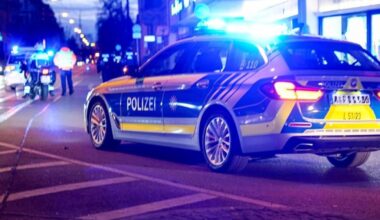 Drei Männer verletzen vier Polizisten