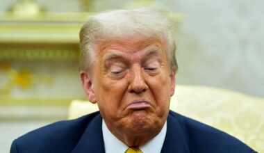 Donald Trump: Gericht kassiert Zölle von US-Präsident wieder ein | Politik