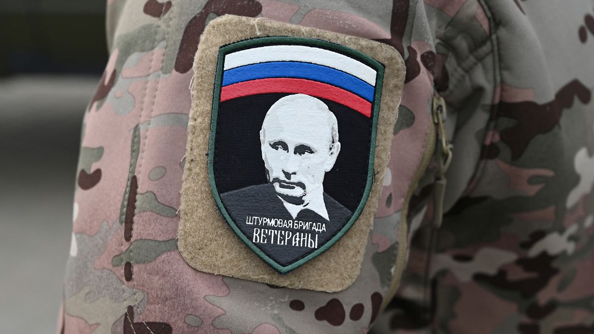 "In den Hinterkopf geschossen": Russischer Soldat spricht über Hinrichtungen ukrainischer Gefangener