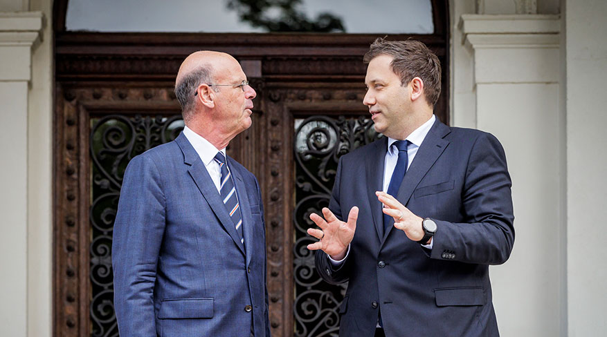 Frankreich und Deutschland starten gemeinsame Initiative, um die Finanzierung europäischer Wachstumsunternehmen zu stärken („Financing Innovative Ventures in Europe – FIVE“)