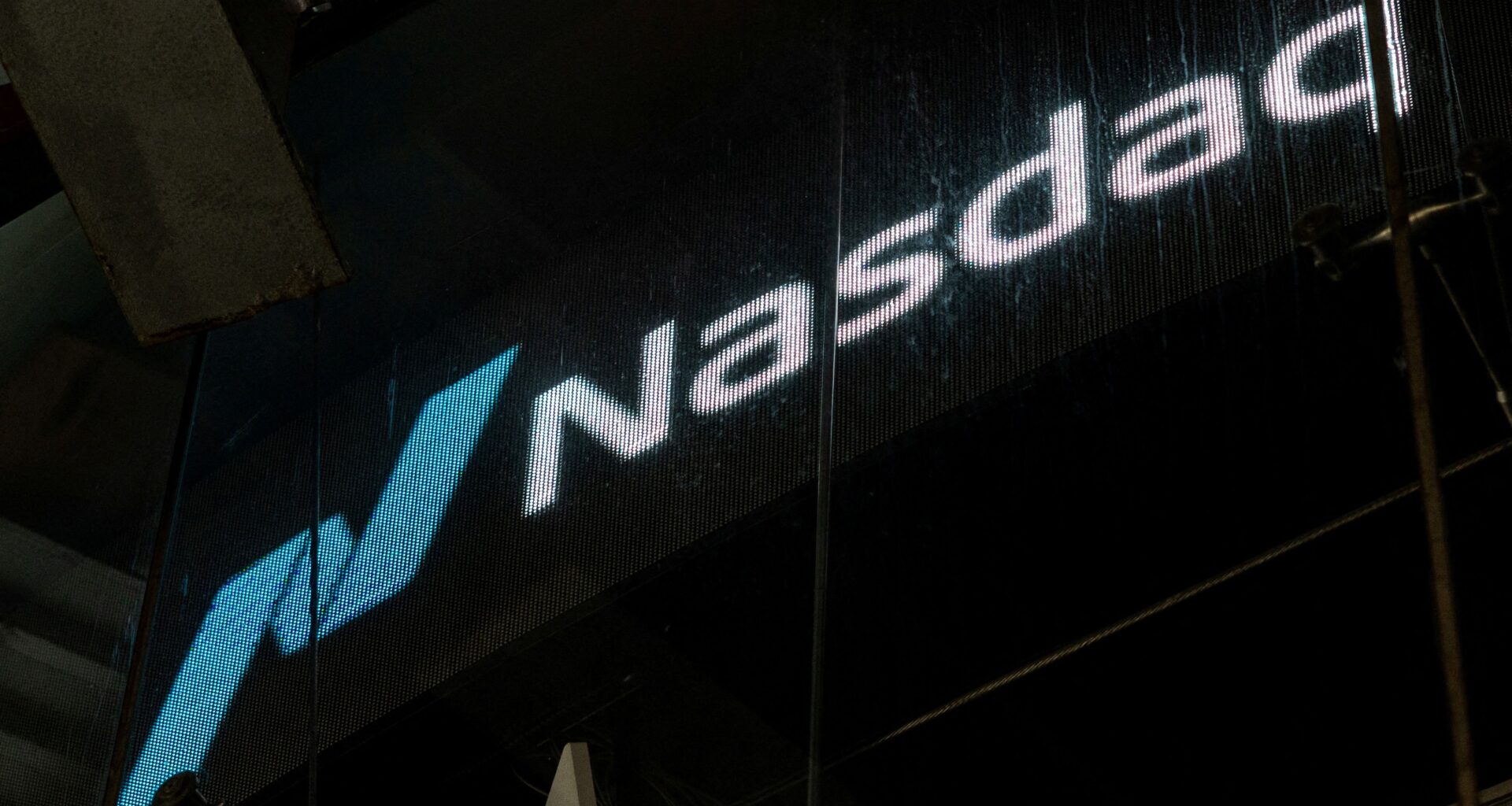 Legence, unterstützt von Blackstone, meldet Umsatzsteigerung, aber höheren Verlust im US-Börsengang