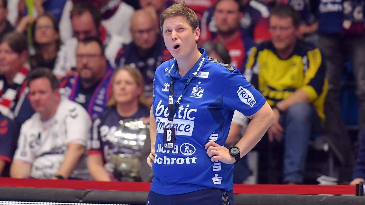Füchse Berlin: Ersetzt Nicolej Krickau Jaron Siewert? | Sport