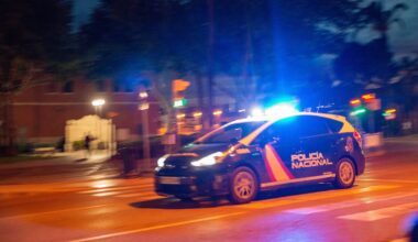 Albtraum-Vorfall auf Mallorca: Eindringling sitzt im Bett deutscher Urlauberin - und fasst sie an
