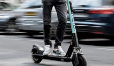 Polizei verfolgt Jugendlichen auf E-Scooter durch Bielefeld