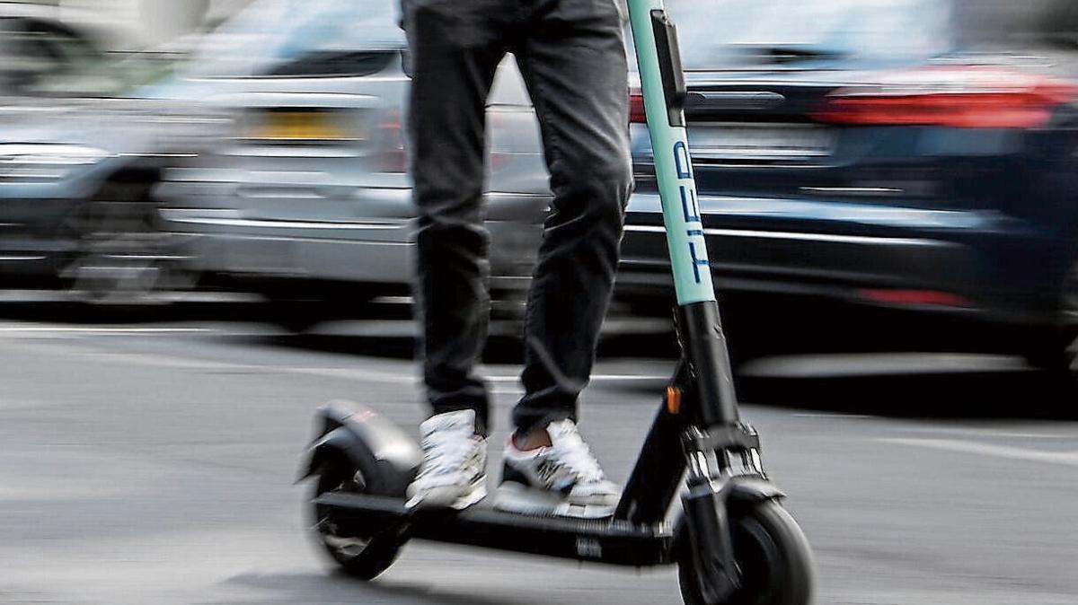 Polizei verfolgt Jugendlichen auf E-Scooter durch Bielefeld