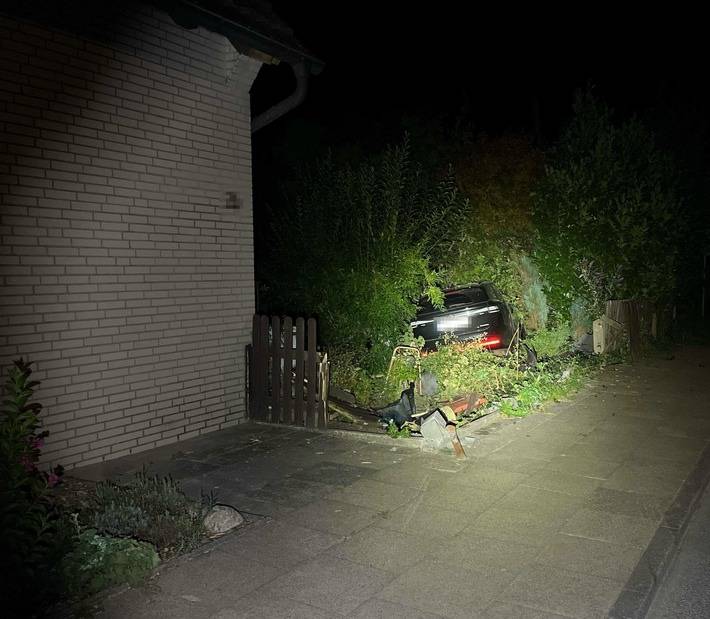 Sekundenschlaf endet im Vorgarten - Radio Bielefeld