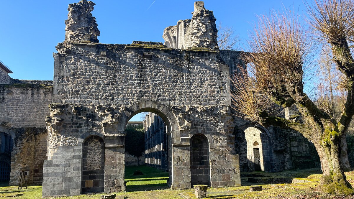 Dieser Streifzug führt durch Deutschlands Klosterruinen