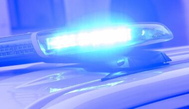 Zwei Männer bei Frontalzusammenstoß schwer verletzt | NRW