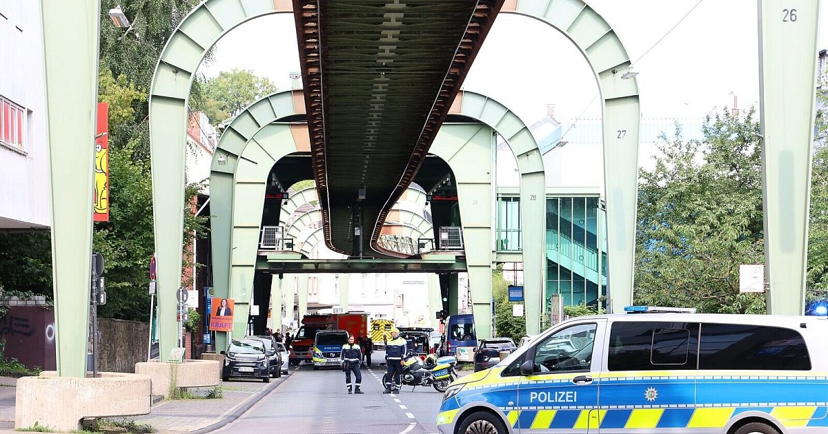 Nach Messer-Angriff auf Passanten bleibt Motiv weiter unklar | NRW
