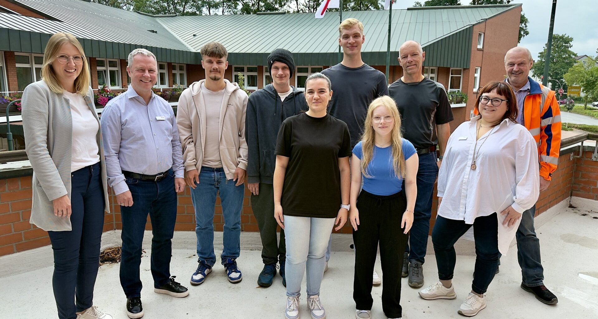 Fünf junge Menschen beginnen ihre Ausbildung im Steinhagener Rathaus | Haller Kreisblatt