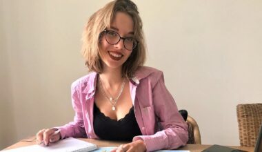 Greta aus Bielefeld hat mit 17 Jahren ihr Turbo-Abi – aber kann nicht durchstarten