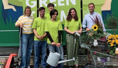 Neue Azubis bei Brockmeyer in Halle: Talente für Pflanzen und Logistik | Haller Kreisblatt