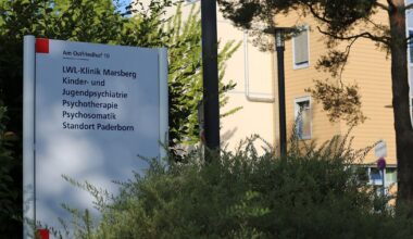 13-Jährige begeht offenbar Bluttat in Paderborner Psychiatrie: Polizei soll Klinik gewarnt haben - nw.de