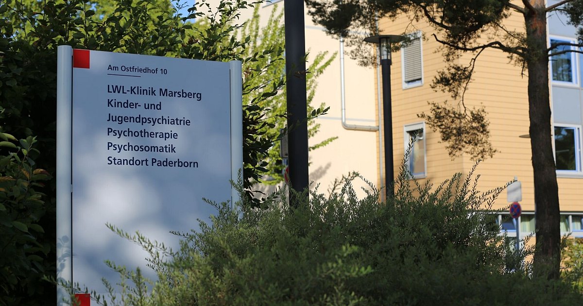 13-Jährige begeht offenbar Bluttat in Paderborner Psychiatrie: Polizei soll Klinik gewarnt haben - nw.de