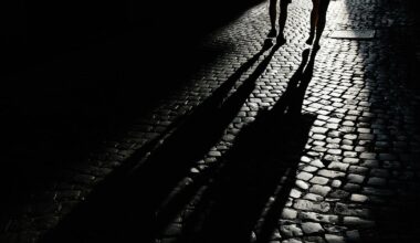 22-Jährige in Bielefelder Park angegriffen: Duo raubt Beutel mit Lebensmitteln
