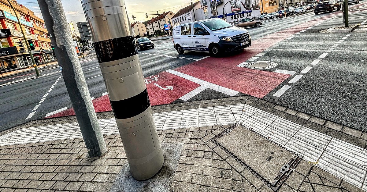 Zusatzstandorte geplant: High-Tech-Blitzer revolutionieren in Bielefeld die Überwachung