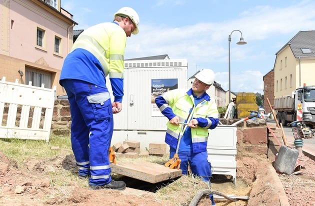 Pressemeldung: Ausbauplanung zum Glasfaserausbau in Bad Driburg: Westconnect hat ...