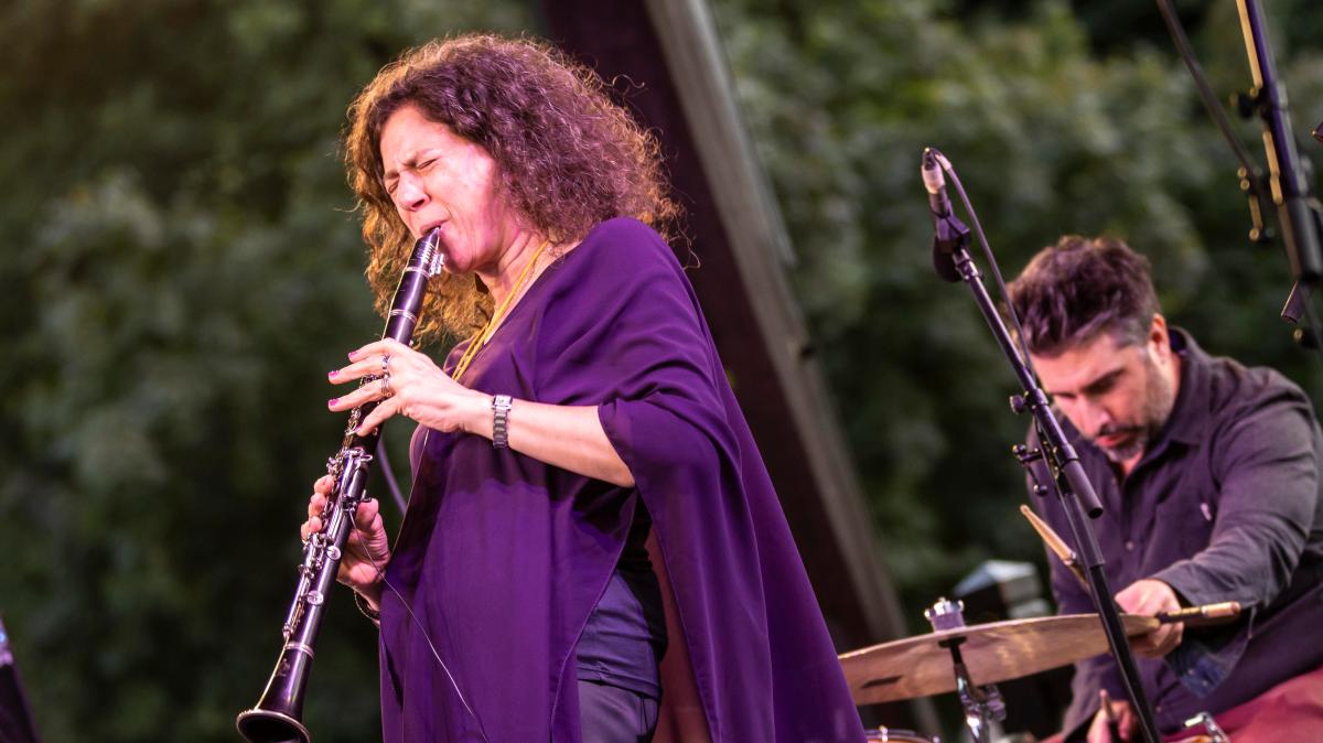 Anat Cohen und ihr Quartett verzaubern beim Finale des Augsburger Jazzsommers.