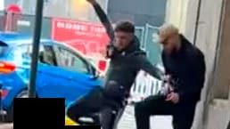 Aufnahmen zeigen Angriff in Dortmund: Polizei fahndet nach Messerstechern | Regional