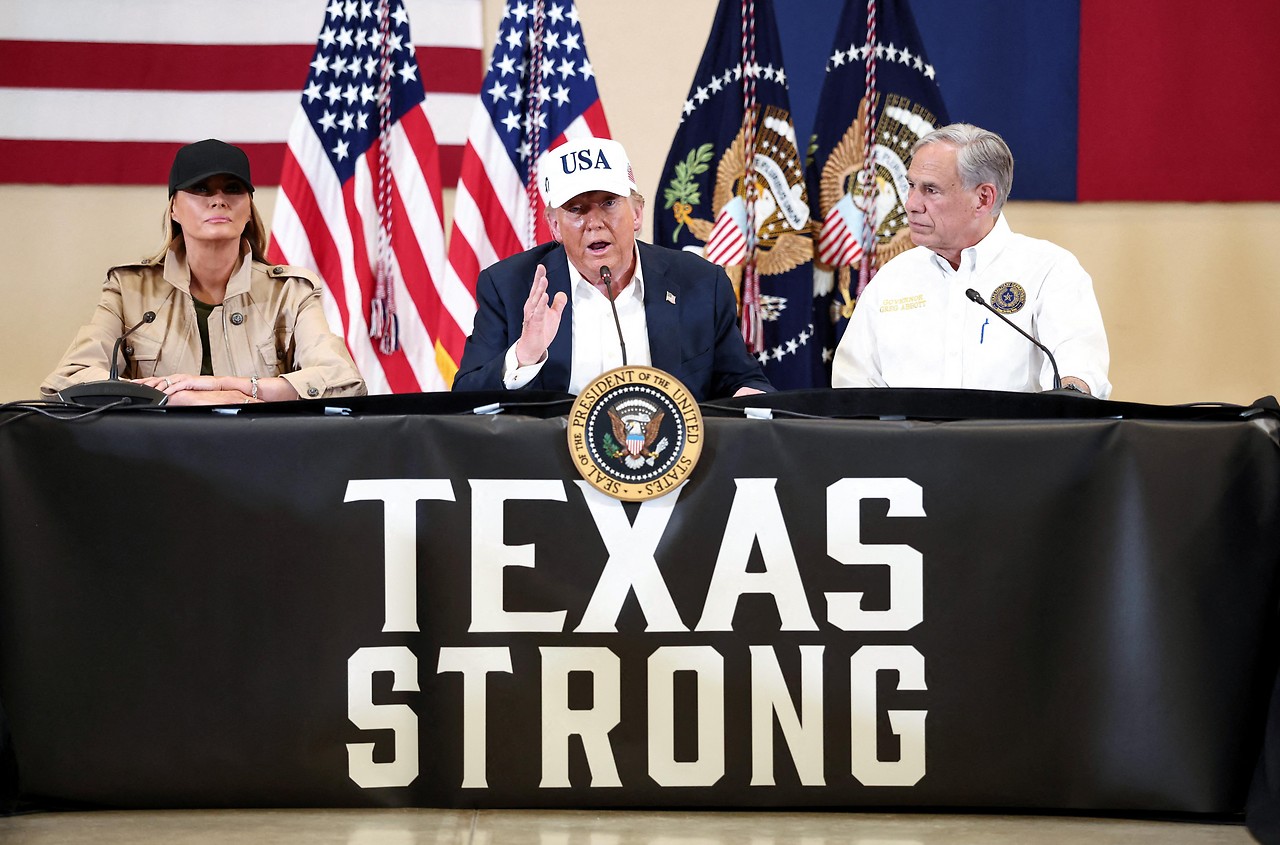 Melania Trump, Donald Trump und Greg Abbott