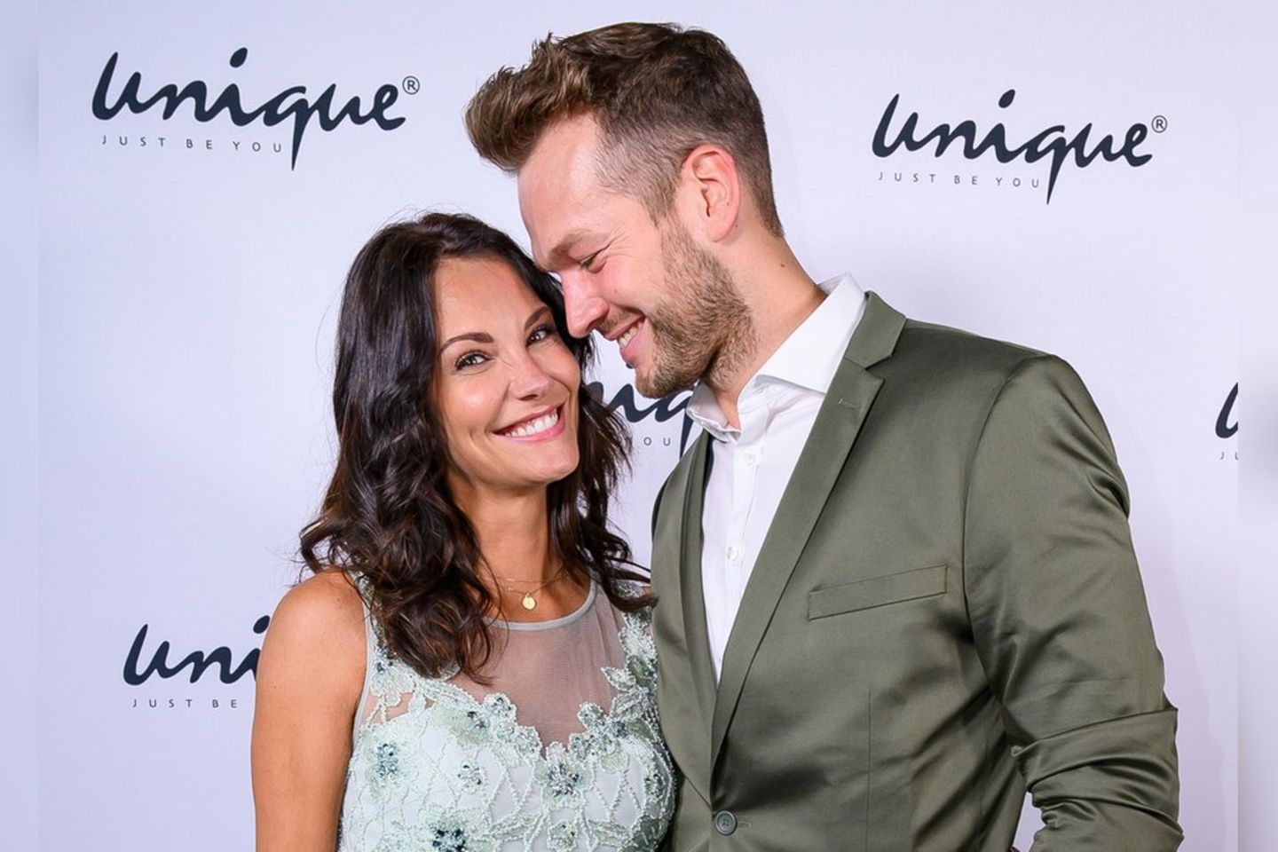 Simone Voss und Marvin Albrecht freuen sich über ihr Babyglück.