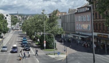 18-Jähriger schlägt auf zwei Bekannte in Wiesbaden ein