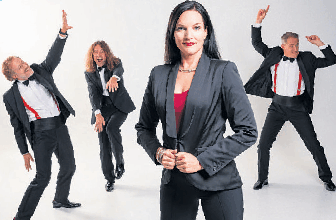 Das A cappella comedy-Quartett aus Hamburg begeistert das Publikum weiterhin mit Musik und Comedy.