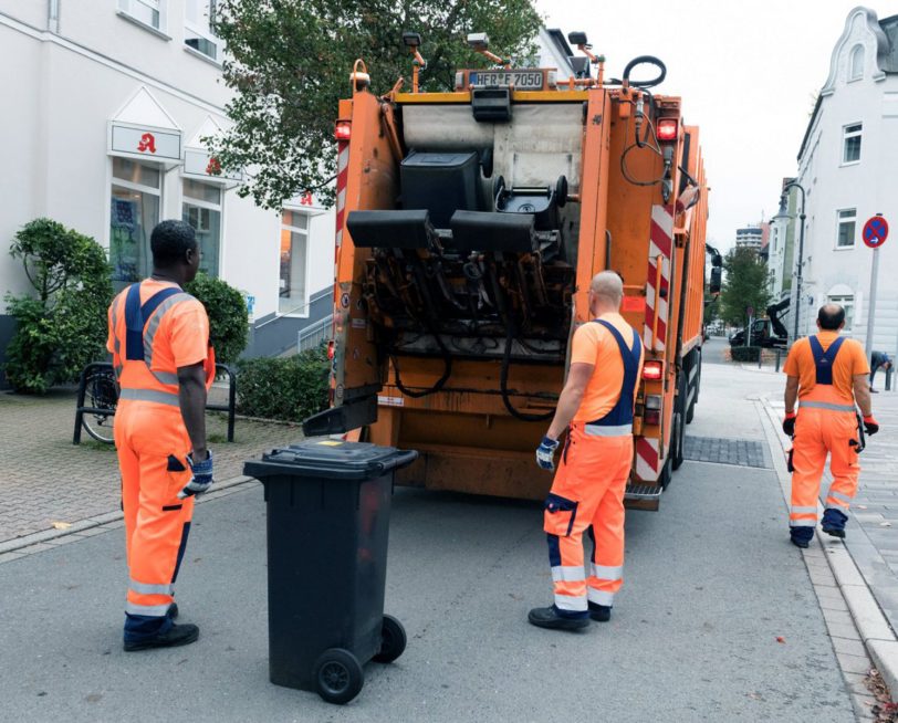Leerung der Mülltonnen beginnt früher