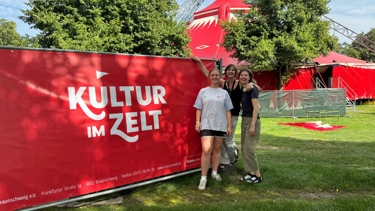 Braunschweig: KulturImZelt - Das Festivalgelände nimmt schon Formen an