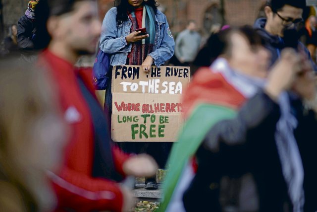 Wird die Parole »from the river to the sea« mit dem zweiten Teilsatz »...palestine will be free« in Berlin weiterhin strafrechtlich verfolgt?